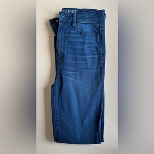 American Eagle 🦅 8 long, skinny jeans